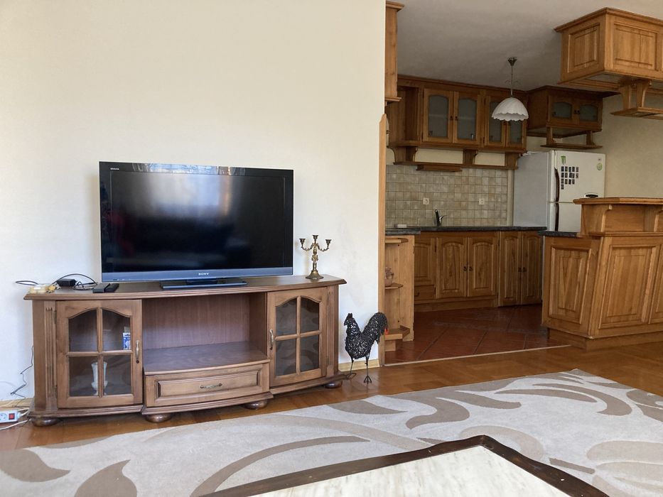 Дава се под наем Тристаен апартамент в Варна, Червен площад - 115 кв.м за 994.5 € - Снимка #4