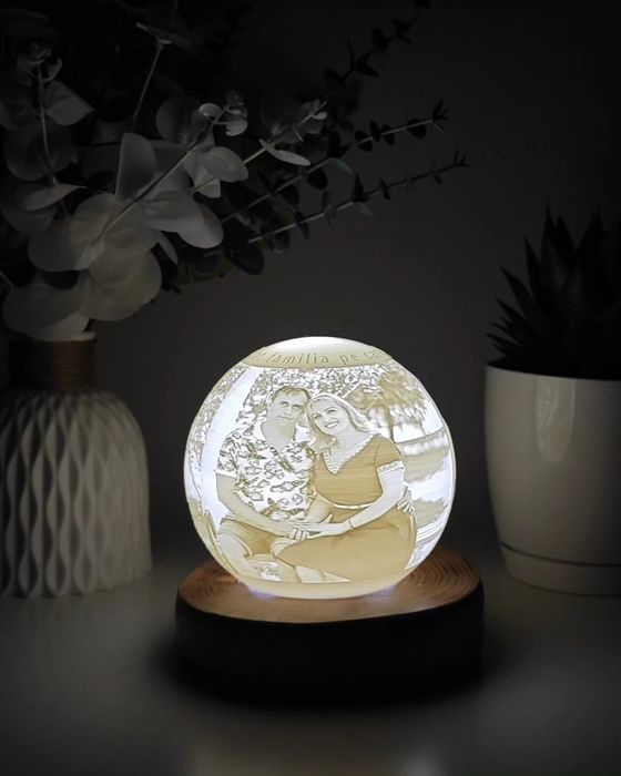 Lampă 3D personalizată - cadou personalizat