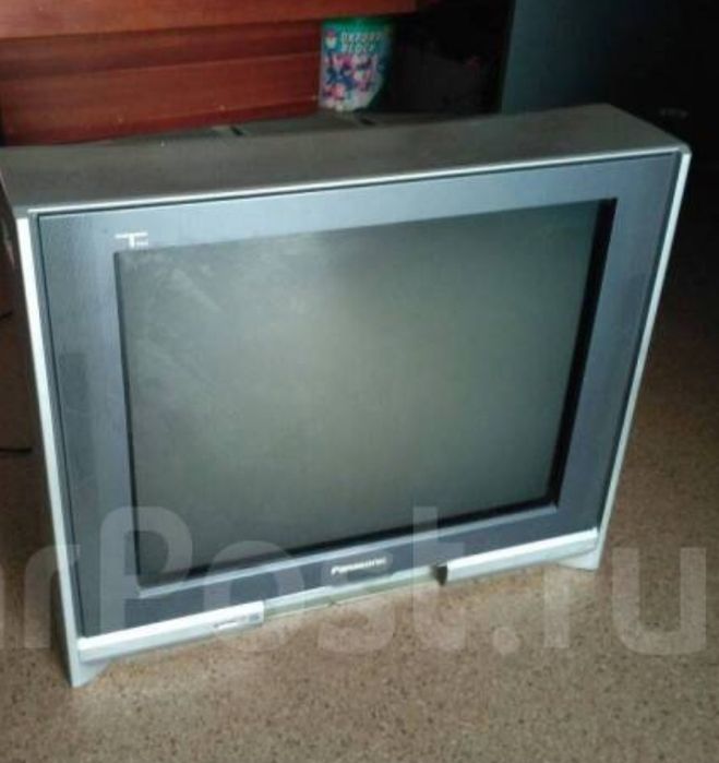 Продам телевизор Панасоник