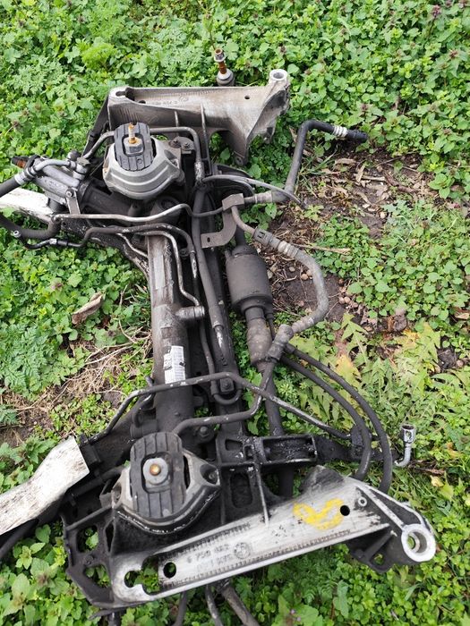 Преден мост(Магаре)-Bmw e60-e61-218кс-2005г