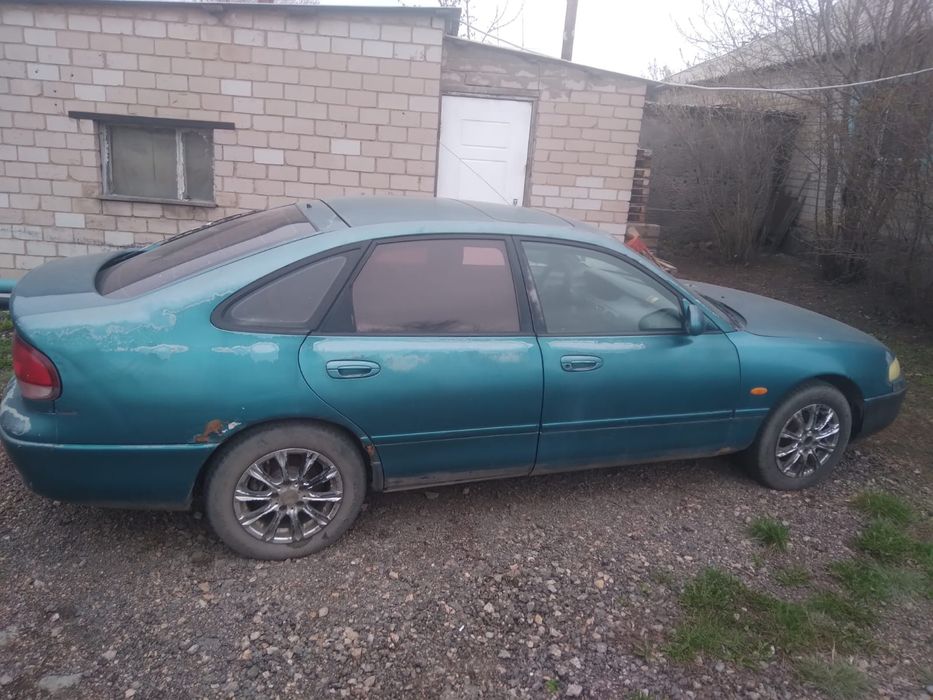 Продам автомобиль ,Mazda 626 Cronos.