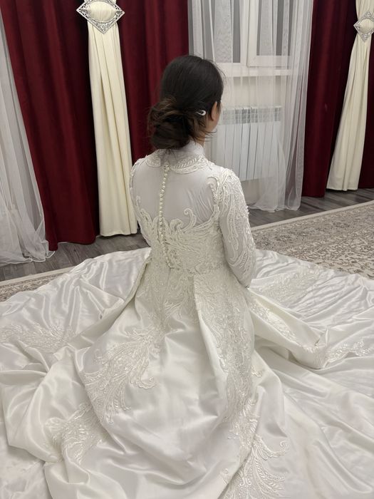 Той көйлегі/Свадебное платье