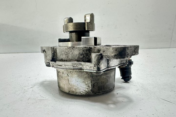 Pompa vacuum 73501167 Fiat Doblo prima generatie (facelift) seria