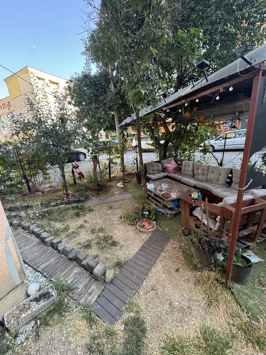 Apartament in zona centrala VAND 65.000€