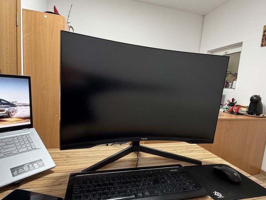 Monitor Gaming Curbat Samsung Odyssey G5, 27", QHD (2560x1440), VA, 165Hz