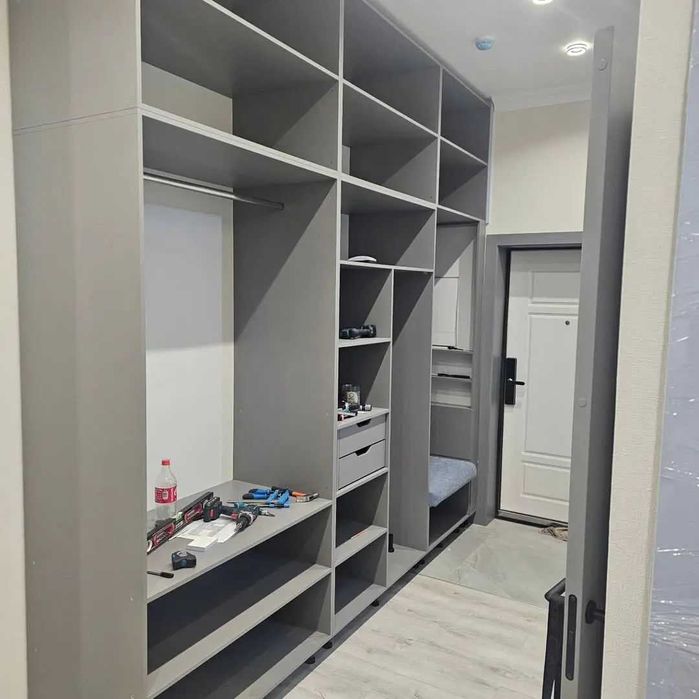 Mobilă orice dimensiuni și culori