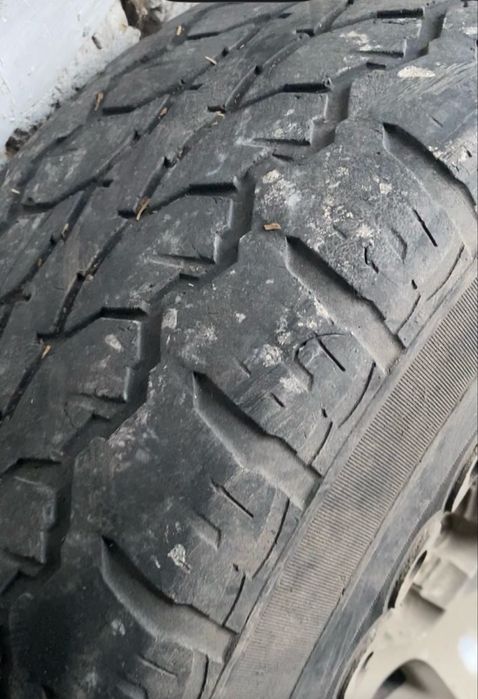 Продам 16 диски с резиной