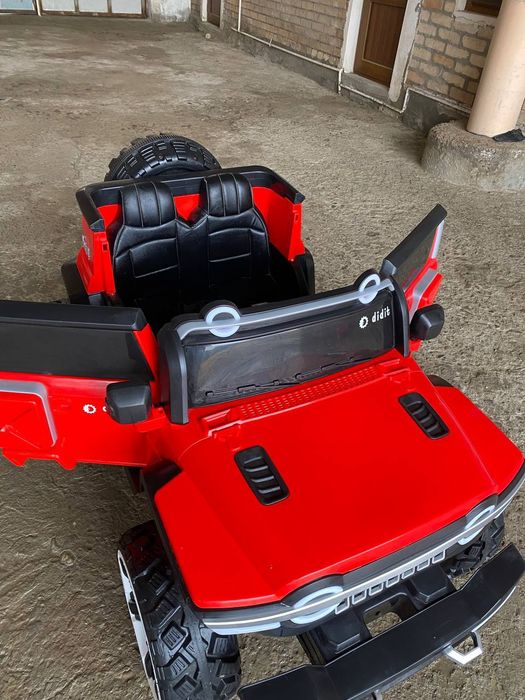 Электронная машина