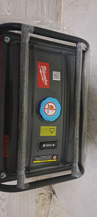 Бензоногенератор