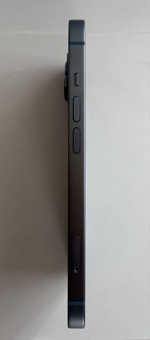 Продам айфон 14 128 гб