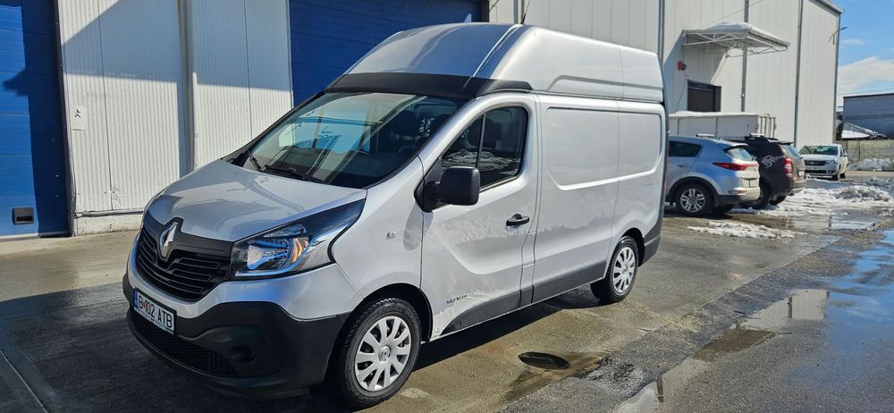 Renault TRAFIC Renault TRAFIC in stare foarte buna de fuctionare.