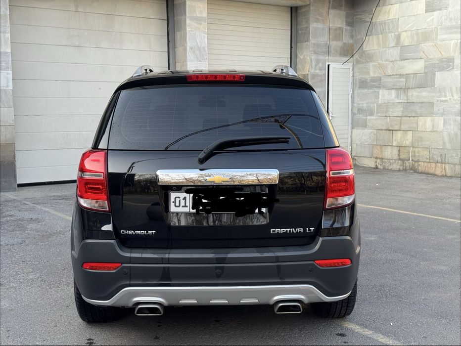 Captiva 4 qora ideal