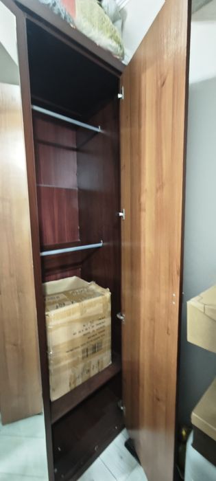 Шкаф большой для одежды