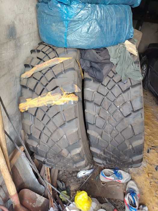 Продам шины грузовые на вездеход