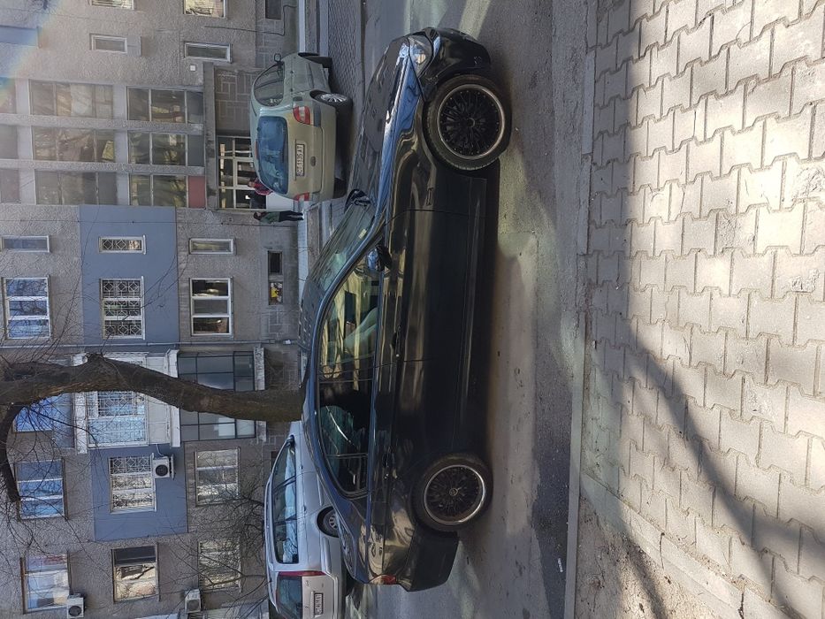 на части BMW 318i 320i  320d 330d 335d E90 БМВ 318и 320и 320д 335д Е90