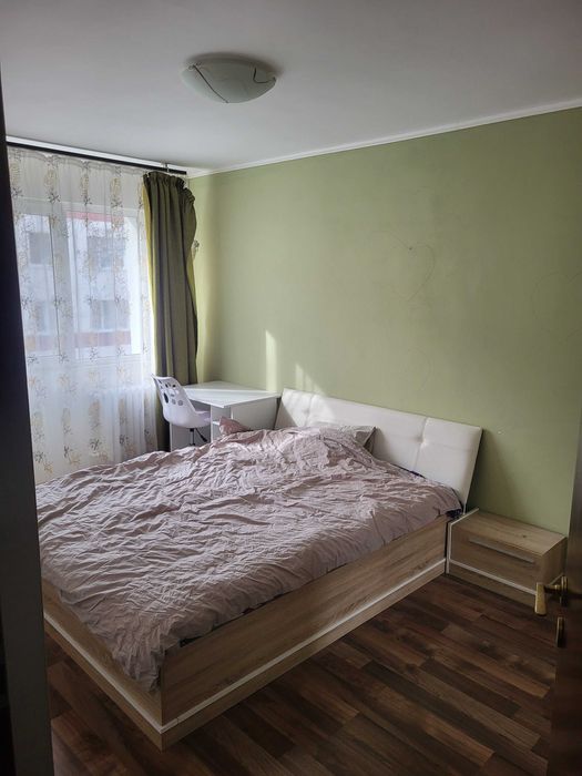 Proprietar, inchiriez apartament 3 camere semidecomandat Emil Racovita