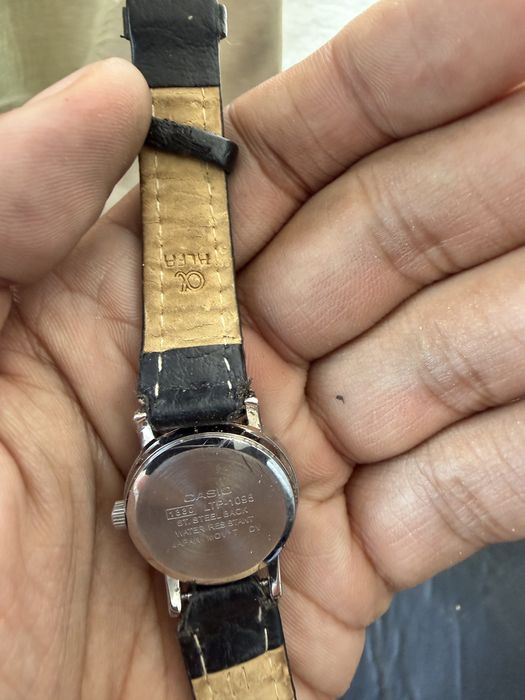 Ceas CASIO original 26mm stare buna perfect functional!