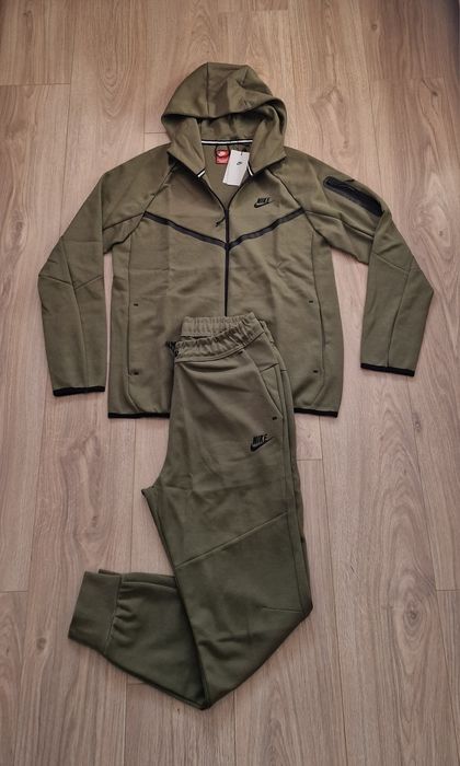 Страхотен мъжки екип NIKE размер S M L XL