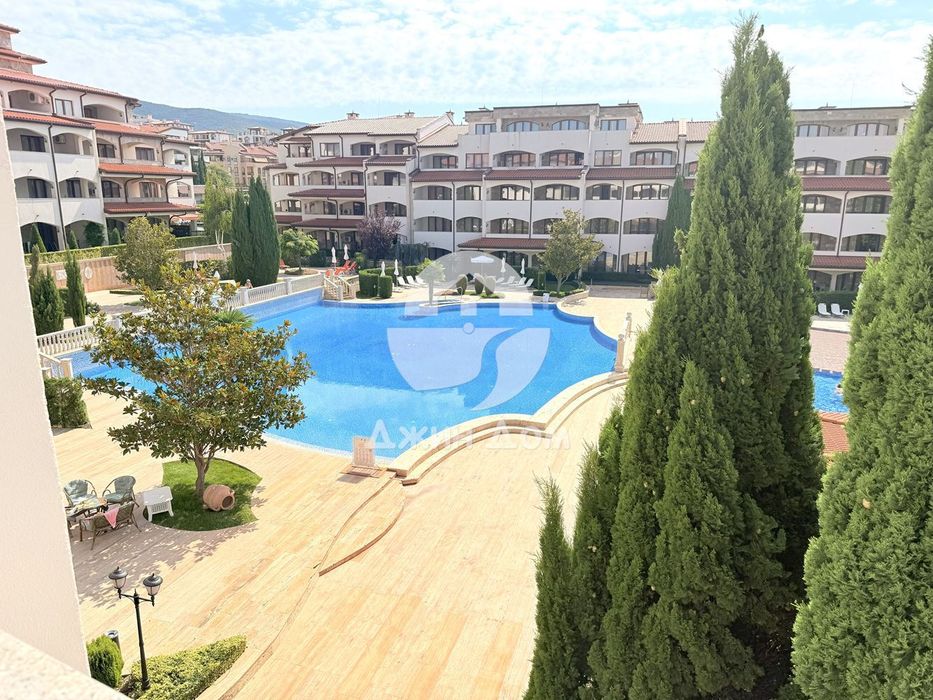 Продава се Четиристаен апартамент в Свети Влас - 205 кв.м за 896 €/кв.м - Снимка #11