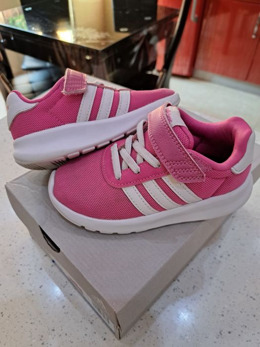 Детски маратонки adidas 26 номер