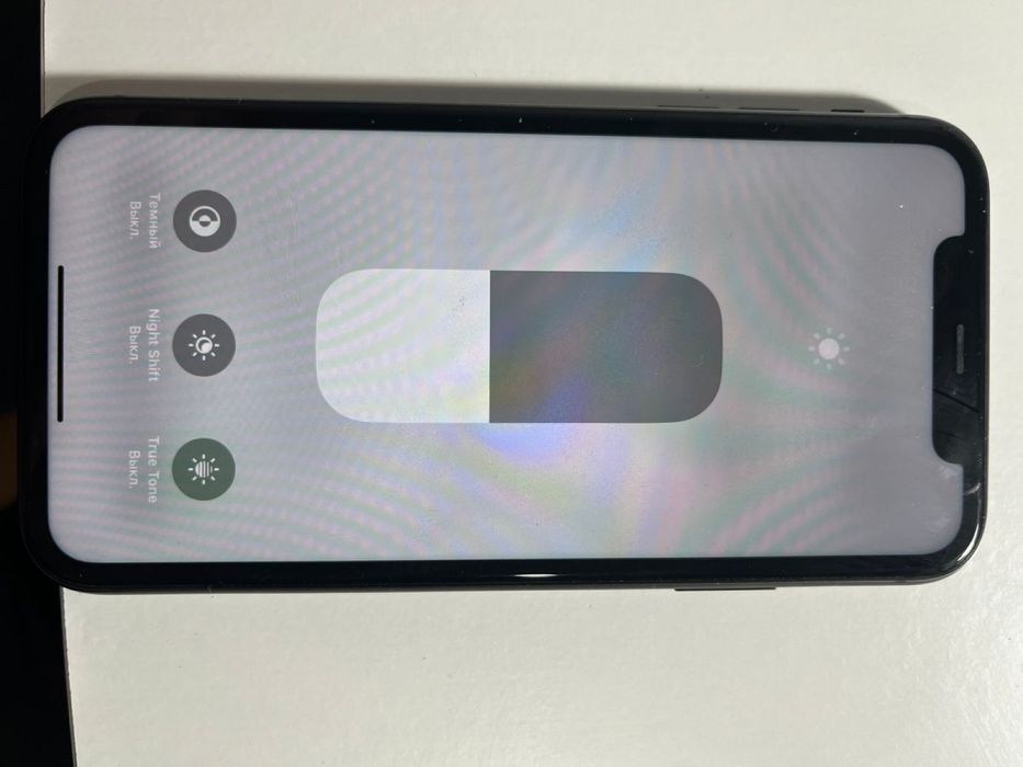 iPhone 11 64g Срочно!