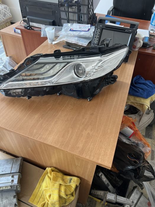 Фарв левая Toyota Camry