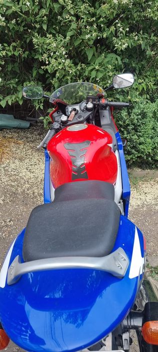 Vand Honda cbr 600f. 25000 km.