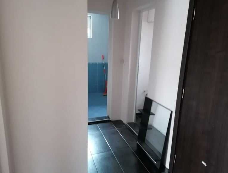 Дава се под наем Тристаен апартамент в София, Хладилника - 95 кв.м за 500 € - Снимка #6