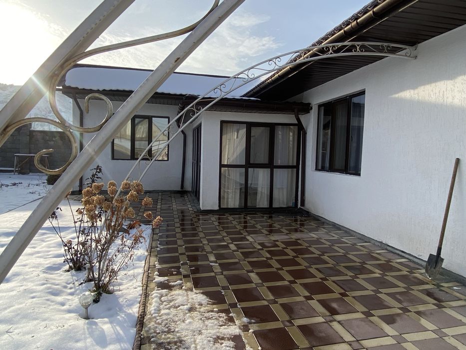 Продается дом пос.Кызыл Кайрат