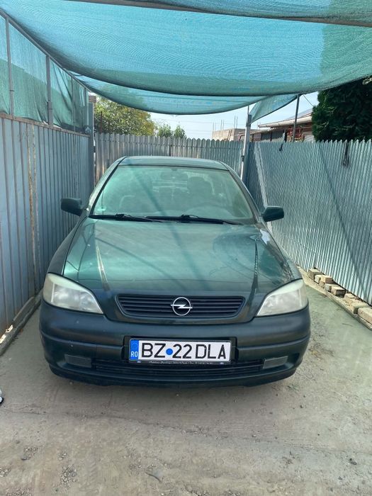 Vând Opel Astra H1.9 diesel și Opel Astra G 1.6 benzină 2500(€) negociabil sau schimb cu passat B6 automat sau audi