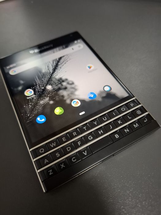 Blackberry Passport Android 11