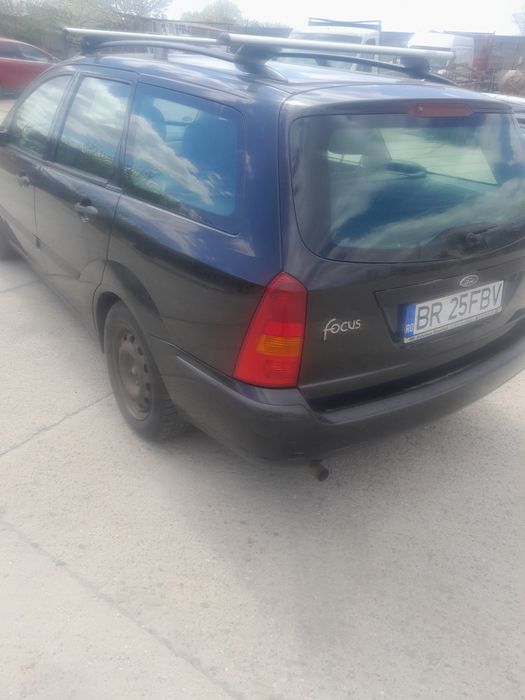 De vânzare ford focus break benzina