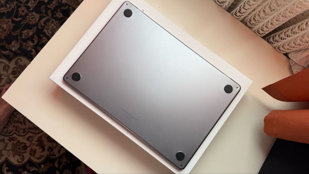 macbook air m3 15 second hand si noi de vanzare • Anunturi • OLX.ro