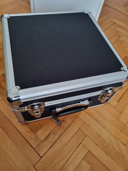 Acordeon cu butoane