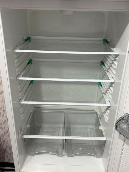Продаётся холодильник Атлант