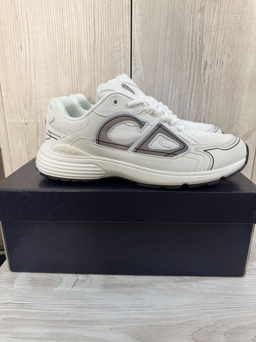 *SUMMER SALE* Dior b30