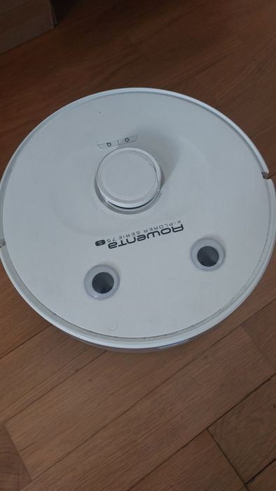 Aspirator robot (stricat, pentru piese)