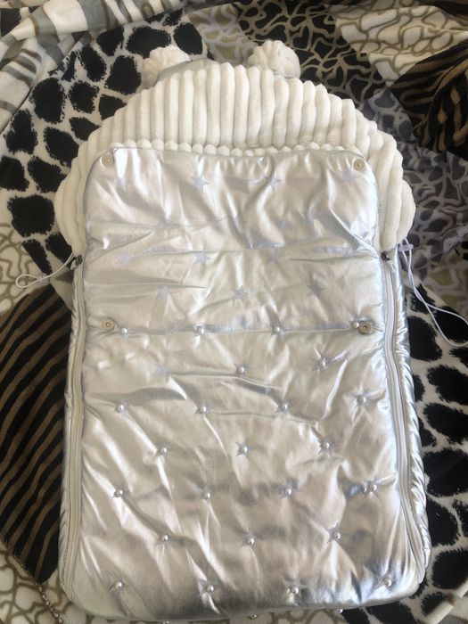 Продам шикарный конверт на выписку!