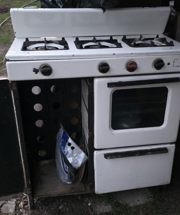 Продам плиту газовую