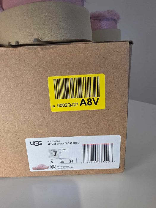 Papuci de casa UGG