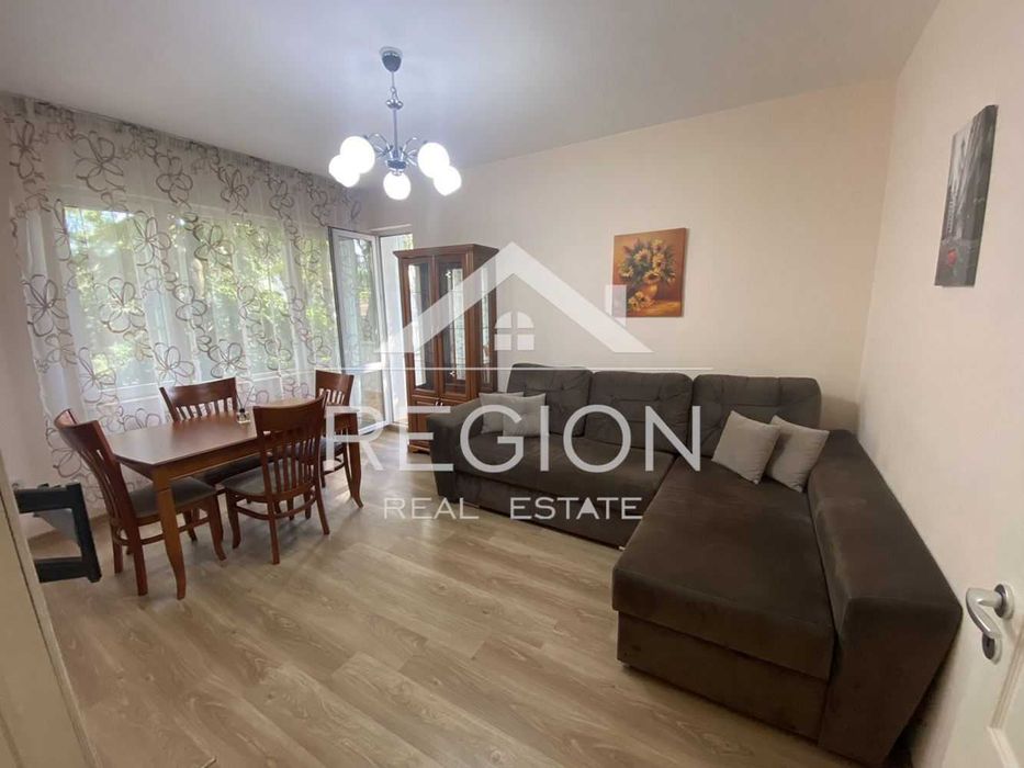 Дава се под наем Тристаен апартамент в Варна, Център - 85 кв.м за 510 € - Снимка #1