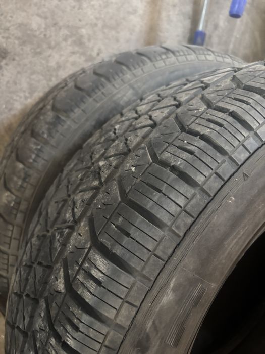Продам 2 шины 255/70 R15
