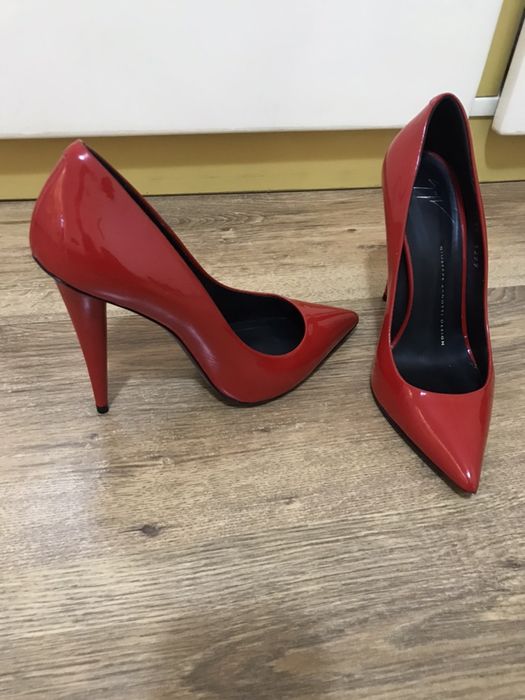 Pantofi rosii Giuseppe Zanotti - piele lacuita