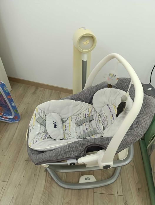 Люлка-шезлонг Joie 2 в 1