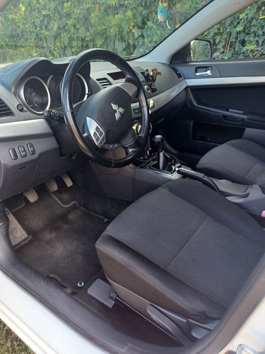 MITSUBISHI Lancer 2011 — imagine 5
