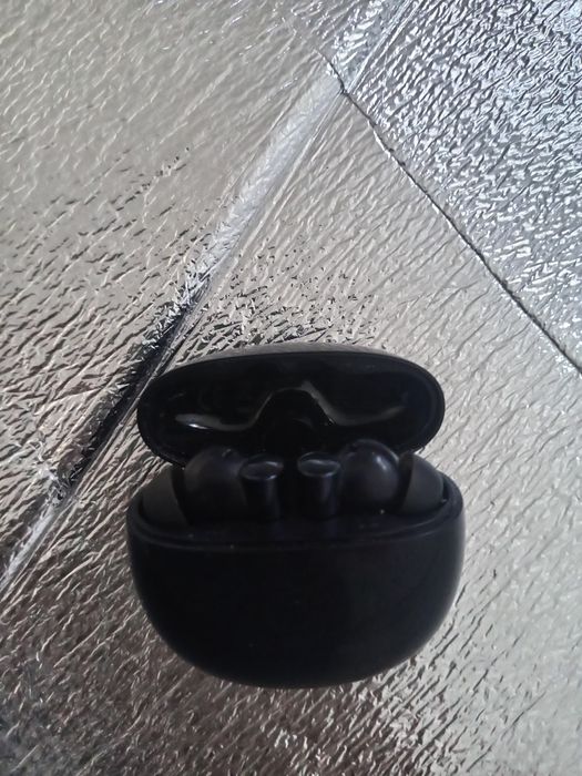 Продам Realme buds air 2