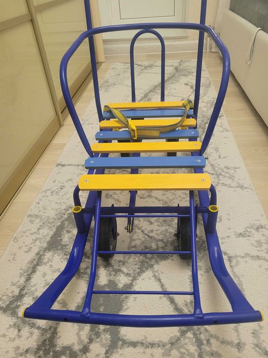 Санки с колесами