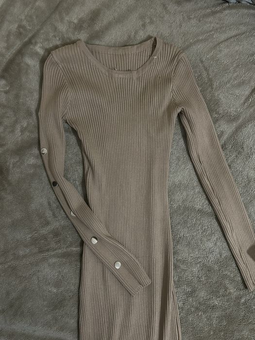 одежда - платья, шорты, топ с рукавами