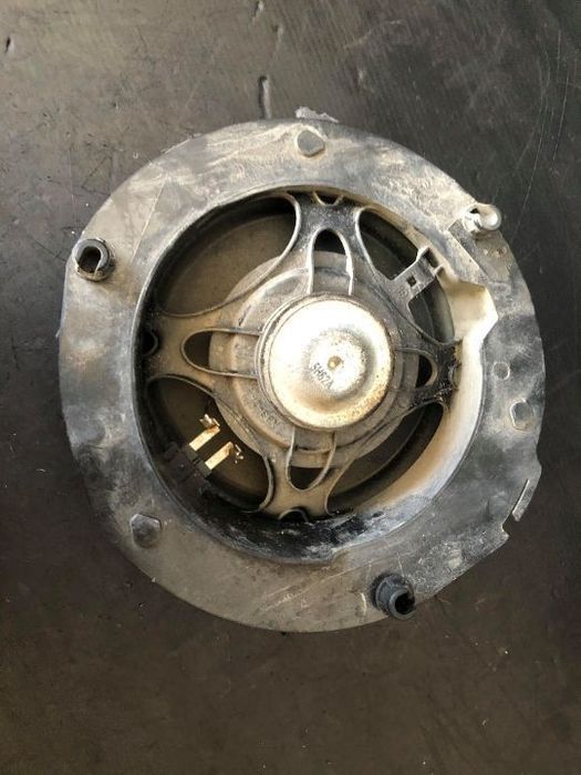 boxa auto dreapta fata mercedes e-class w211