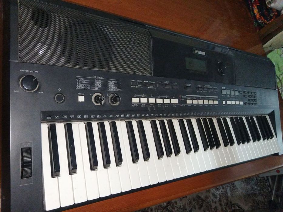 Пианино YAMAHA